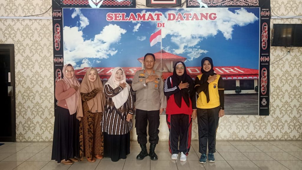 Kapolres Dairi Akbp Wahyudi Rahman, SH, S.I.K, MM Terima Kunjungan Audensi Pengurus Besar Bundo Kandung Dairi
