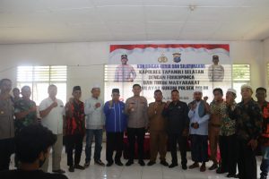Kapolres Tapsel Silaturahmi ke Kantor Camat Dolok