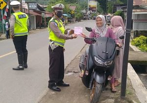 Dengan Humanis, Polantas Polsek Batangtoru Gelar Operasi Zebra Toba di Hari Keempat