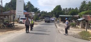 Polres Tapsel Lakukan Pengawalan Pawai Hari Santri Nasional Tahun 2022