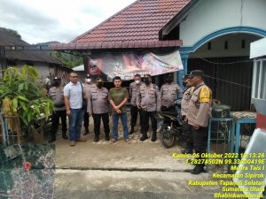 Unras Damai dan Pemasangan Spanduk, Kapolsek Batang Angkola Berikan Pengamanan