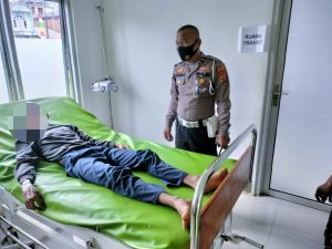 Pelajar Terjatuh dari Mopen, Kapolsek Hutaimbaru Bertindak