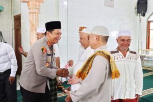 Usai Salat Jumat Bersama Masyarakat, Ini Pesan-pesan Kapolres Padang Sidempuan