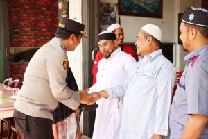 Ustad Ganti Tua Sambut Baik Kunjungan Kapolres Padang Sidempuan