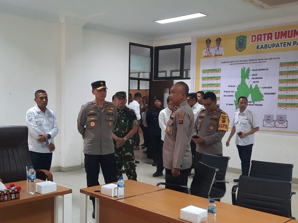 Wakapoldasu Memantau Pilkades Paluta, Simak Arahan Pentingnya