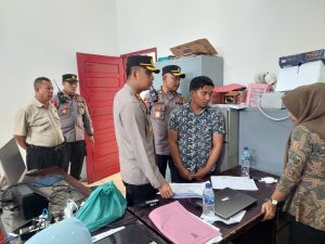 Cek Laporan Aduan Pilkades Paluta, Kapolres Tapsel ke Sini