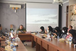 Terima Kunjungan Mahasiswa se-Nusantara, Bupati Dolly Pasaribu Cerita tentang Hatabosi dan Sumber Daya Alam Tapanuli Selatan