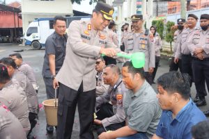 Waw, Kapolres Tapsel Berikan Surprise Kepada Personil