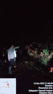 Akibat Longsor, Warga Desa Natambang Roncitan Tapsel Tak Bisa ke Sini