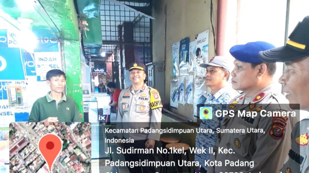 Serap Aspirasi Masyarakat, Kapolres Padangsidimpuan Datangi Kios Ponsel