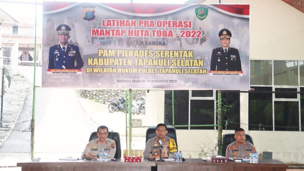 Wujud Kesiapan Jelang Pilkades, Polres Tapsel Gelar Latihan Pra Ops Mantap Huta Toba 2022   