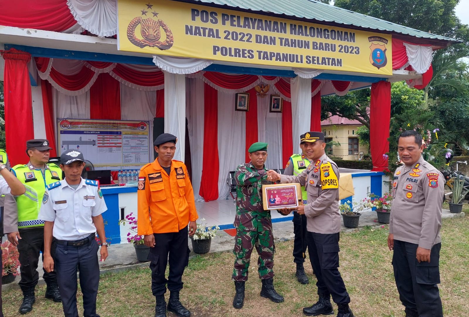 Kapolres Tapsel Tinjau Pos