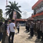 FKPM PALUTA Unjuk Rasa di KPU Paluta, Tuntut Pemilu yang Jurdil