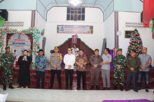 Kapolres Tapsel Pantau Malam Natal di Sejumlah Gereja di Tantom