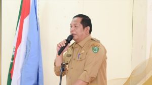 Walikota Padang Sidempuan Salurkan Zakat dan Infaq Para ASN