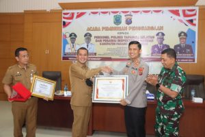 Selamatkan Miliaran Rupiah Uang Negara, Andar Beri Penghargaan ke Kapolres Tapsel