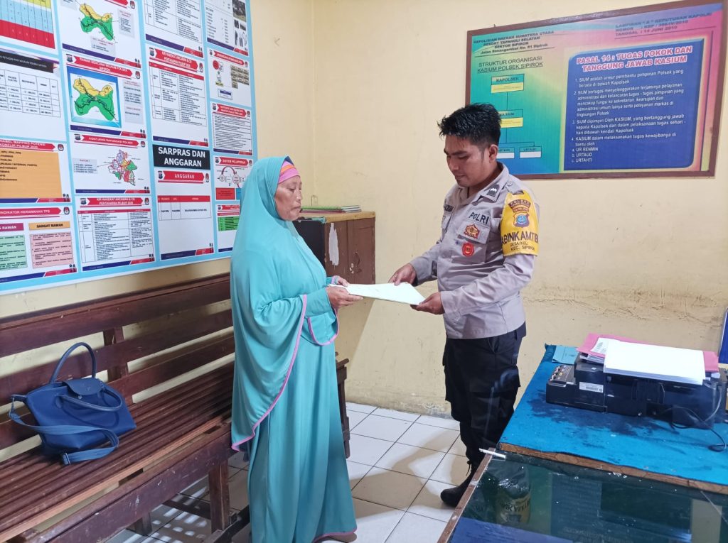 Bhabinkamtibmas Polsek Sipirok Setulus Hati Layani Masyarakat
