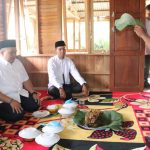 Hadiri Pengajian BKMT, Bupati Dolly di Sambut Warga Sibara-bara Dengan di Upa-Upa