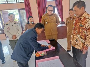 Sertijab Tiga Penjabat Kades, Camat Pergetteng-getteng Sengkut Ucapkan Terima Kasih!