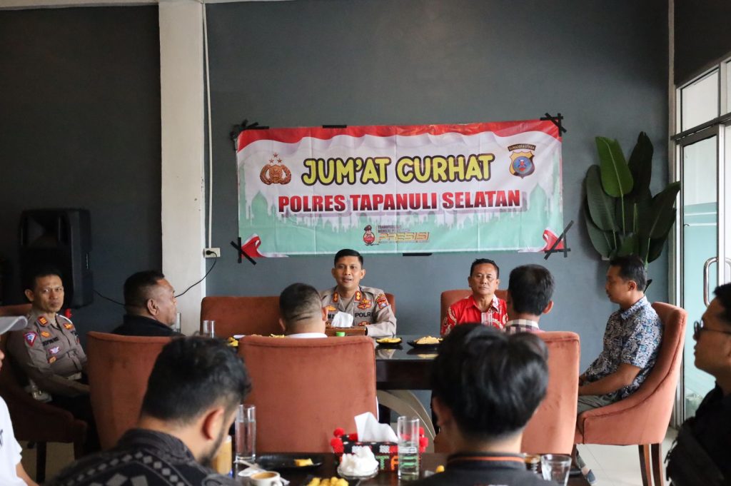 Peduli Pertumbuhan Ekonomi, Kapolres Tapsel Adakan Jumat Curhat Bersama Pelaku Ekonomi
