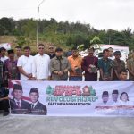 Bupati Tapsel Menanam Pohon