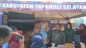 Produk Pemkab Tapsel Jadi Incaran Warga pada Hari Pers Nasional 2023 di Medan