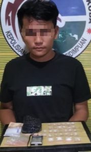Coba Buang Sabu ke Pembuangan Air, Pria di Padangsidimpuan Tetap Dibekuk Polisi