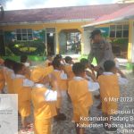Bhabinkamtibmas Ajari Anak PBB