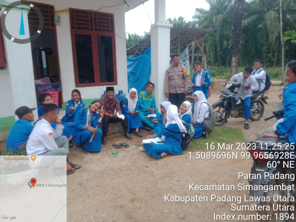 Membaur, Cara Bhabinkamtibmas Polsek Padang Bolak Silaturahmi ke Pelajar