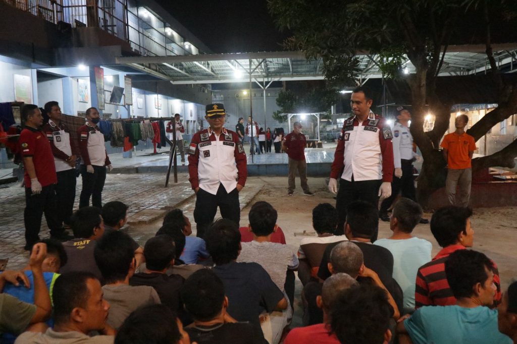 Sambut HBP ke-58, Lapas Kelas IIB Tebingtinggi Razia Kamar Hunian WBP