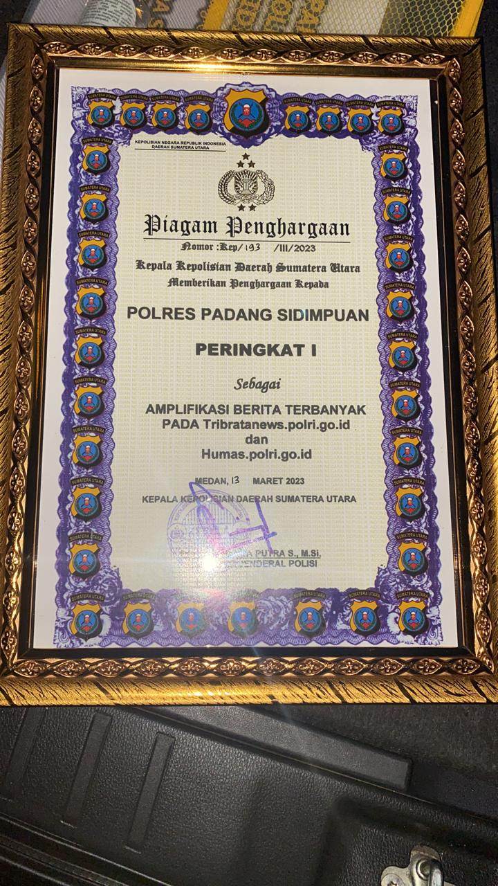 Kapolres Padangsidimpuan Raih Penghargaan