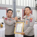 Kapolres Padangsidimpuan Raih Penghargaan