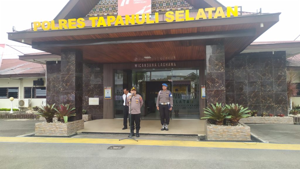 Kabag Ops Polres Tapsel Pimpin Apel, Ini Arahannya