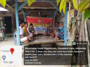 Jum’at Curhat di Desa jabut, Bhabinkamtibmas Ingatkan Kejahatan Curanmor