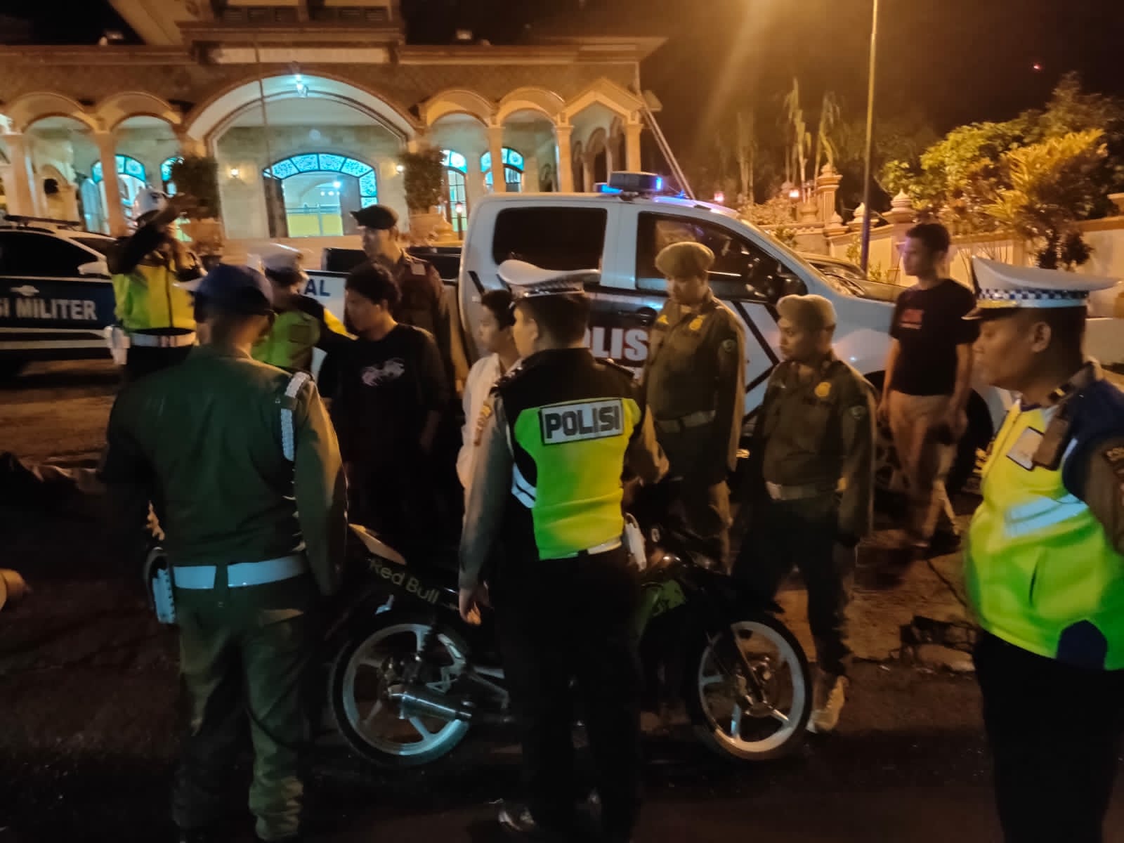 Polres Tapsel Tertibkan Knalpot