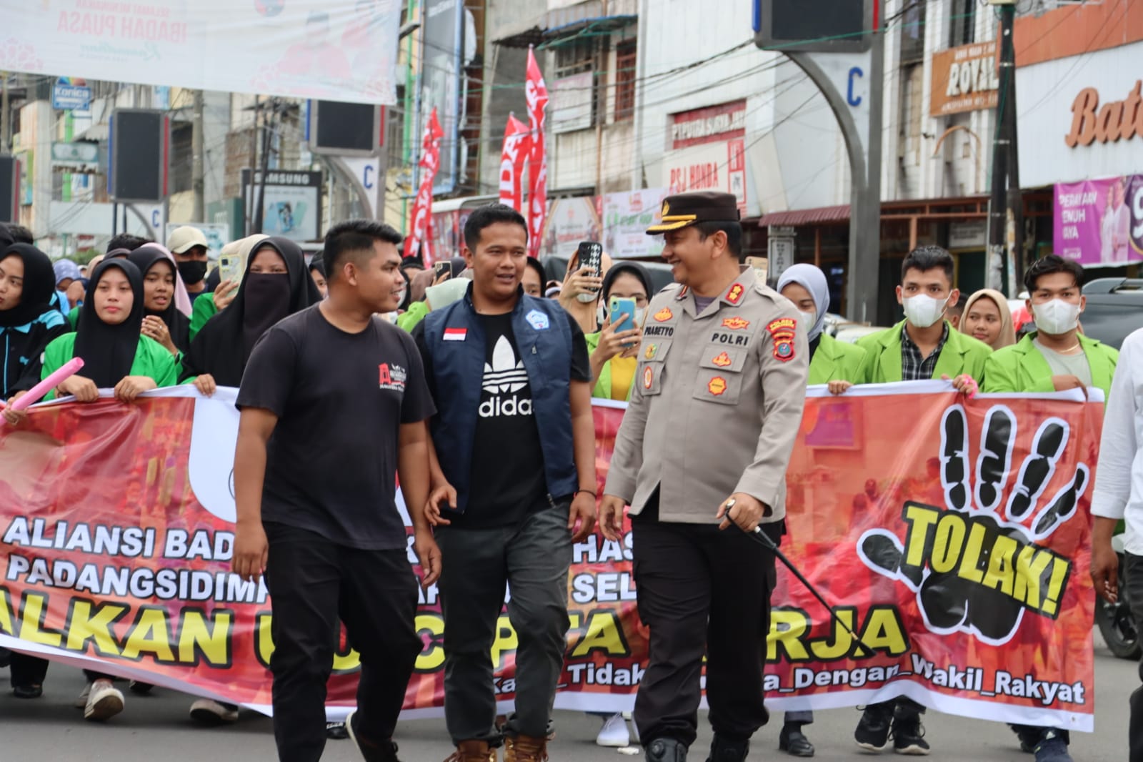 Aksi Perpu Cipta Kerja Padangsidimpuan Damai