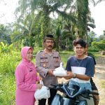 Polsek Dolok Berbagi Takjil