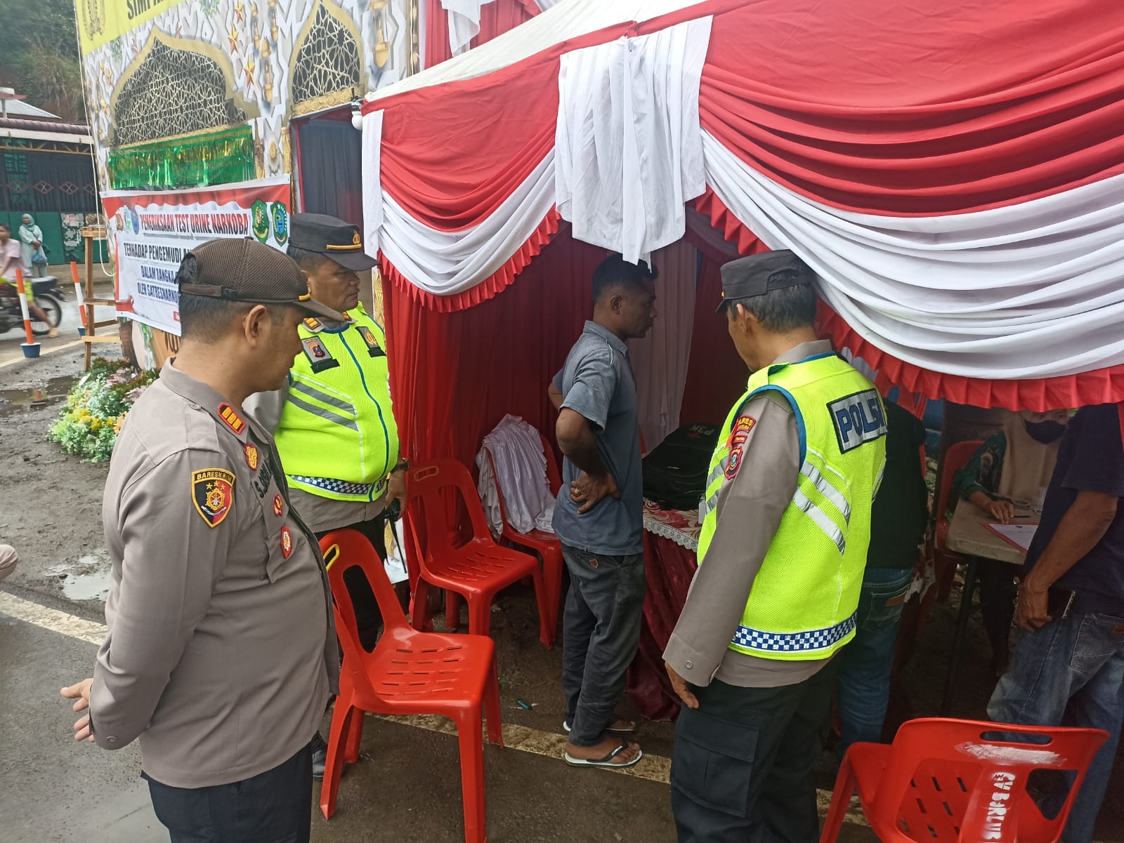 Jelang Lebaran Polres Tapsel Tes Urine