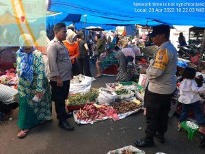 Pasca Lebaran Polsek Batang Angkola Cek Harga Bapokting