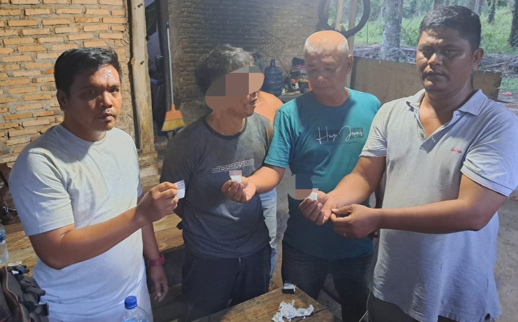 Sempat Lari Dikejar Polisi, Buruh di Paluta Rupanya Bawa Sabu