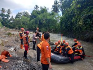 Polres Padangsidimpuan Terus Mencari Korban Hanyut