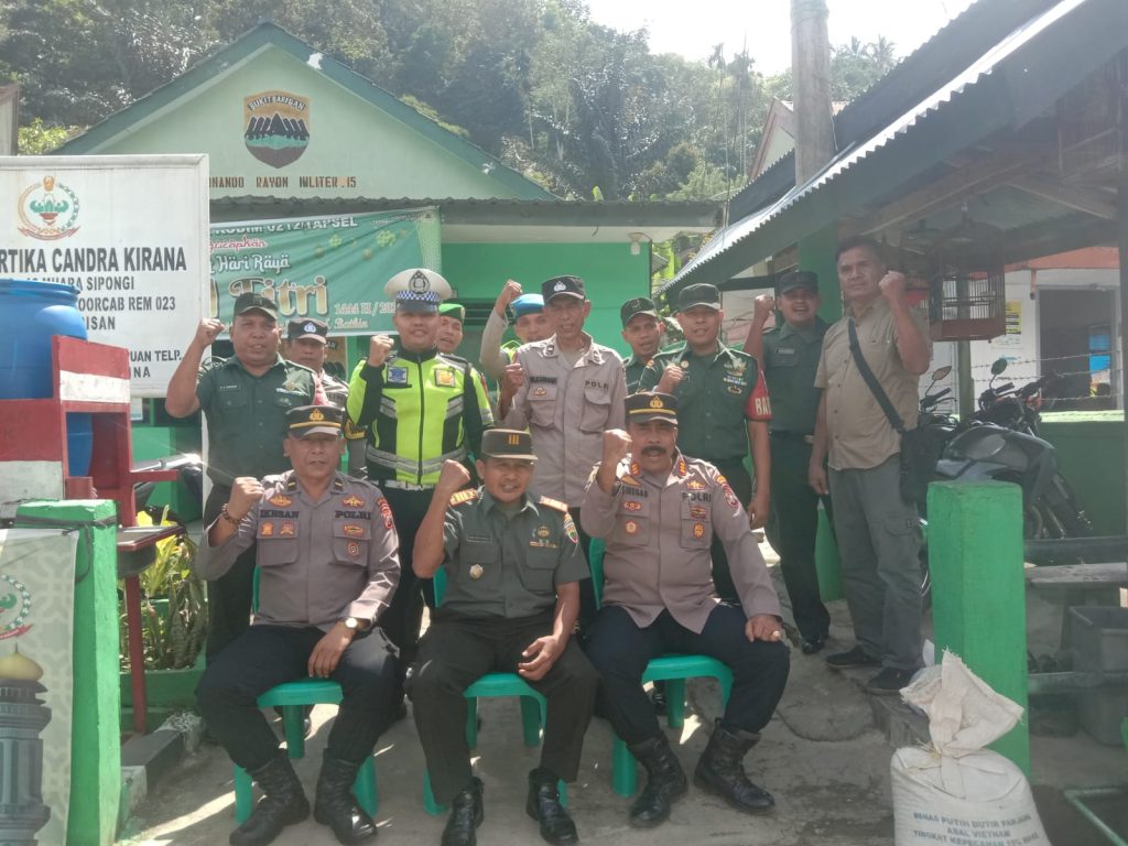 Wujud Sinergitas, Kapolsek Muara Sipongi Kunjungi Koramil