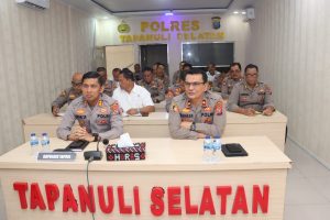 Ikuti Taklimat Akhir Audit Kinerja Itwasda Poldasu, Simak Pesan Kapolres Tapsel