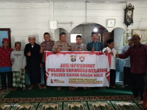Warga Keluhkan Jalan Rusak ke Polsek SD Hole