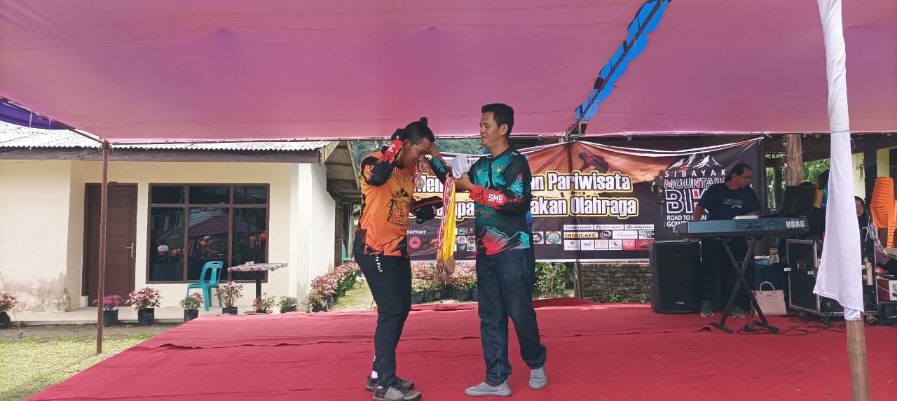 Personel Kapolres Tapsel Even Sibayak Mountain Bike