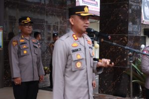 Pimpin Apel Pagi, Kapolres Tapsel Beri Pesan Ini ke Personel   