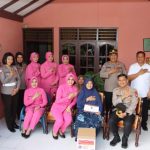Kapolres Tapsel dan Ketua Bhayangkari Anjangsana