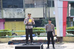 Tingkatkan Kemanan Jelang Pemilu, Kapolres Padangsidimpuan Pimpin Apel Siskamling