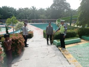 Libur Cuti Bersama, Polres Tapsel Pengamanan di Water Boom Gunung Tua