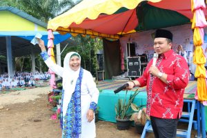 Hadiri Pengajian Akbar BKMT, Bupati Tapsel Ajak Para Jemaah Untuk Kompak dan Saling Bantu Ke Sesama
